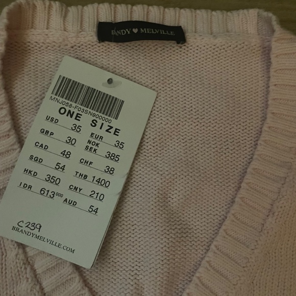 Brandy Melville Pink Sweater - Picture 2 of 3
